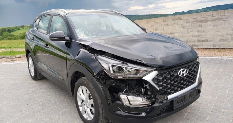 Hyundai Tucson cena 53700 przebieg: 38000, rok produkcji 2019 z Witnica małe 92